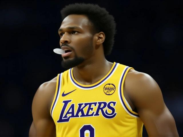 Bronny James Goes 0-of-2 in 10 Minutes as Lakers Crush Bucks 119-95